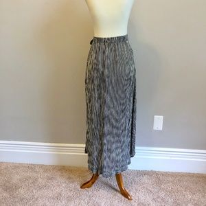 Modcloth Skirts - High Low Skirt Modcloth Skirts - High Low Skirt